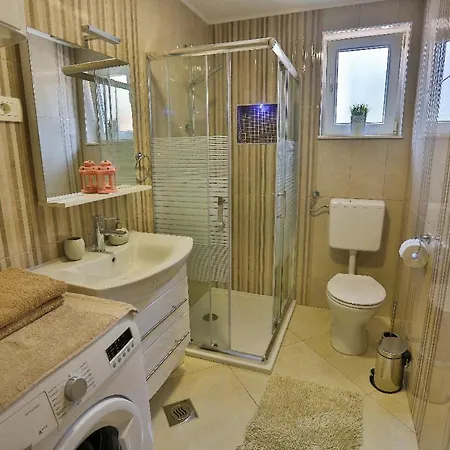 アパート Mare Vitae Apartment スプリト